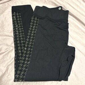 Noli size large leggings with swavorsky crystals houndstooth